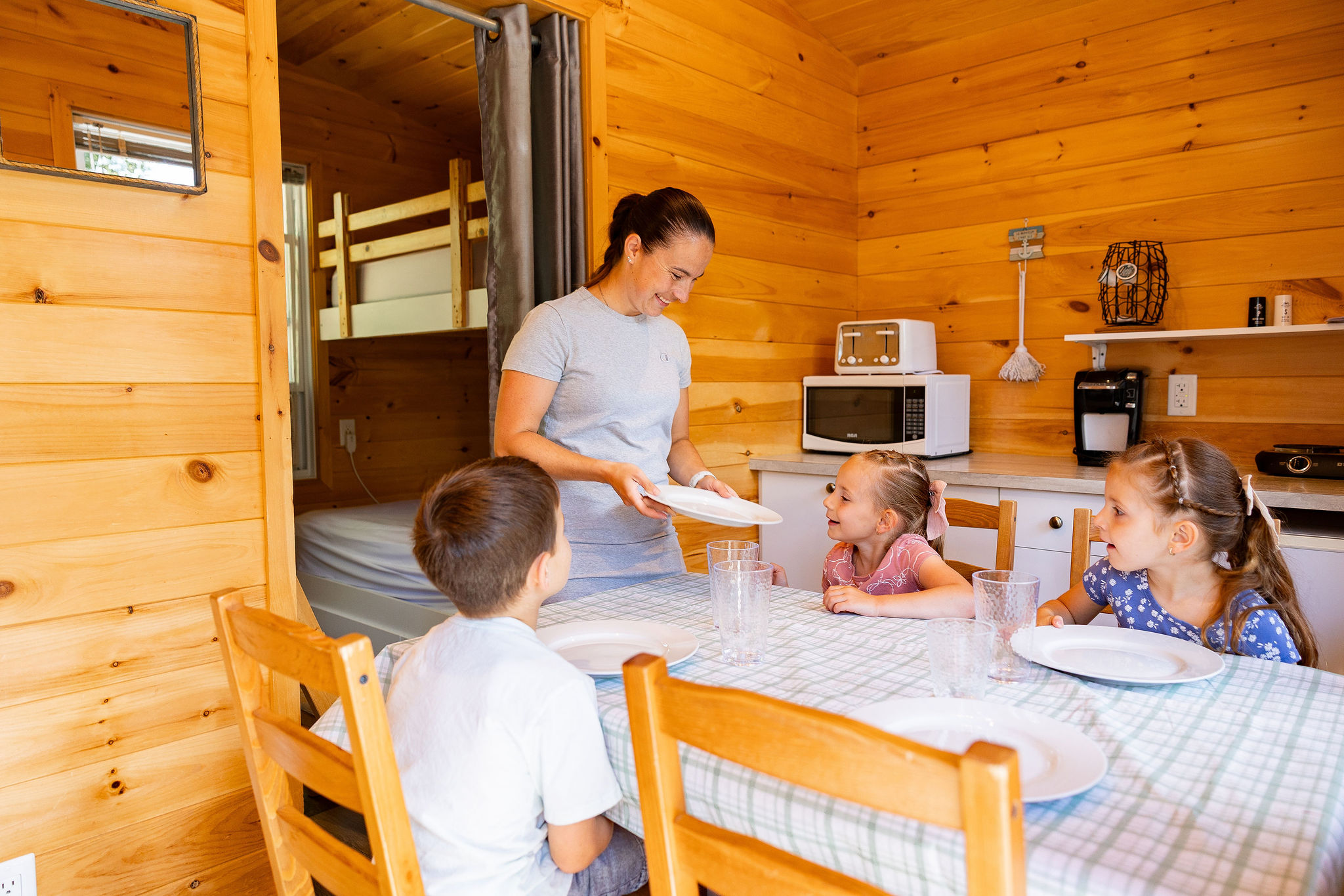 Cabine (cuisinette et aire commune)
